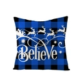 Detailaufnahme der blau-schwarzen Kissenhülle mit Rentier-Motiv und Believe-Schriftzug - Blau Schwarz Kariert Believe Rentier Stil (YMD124-3)
