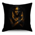 Dettaglio del copricuscino nero con ritratto di donna africana e finiture in oro lucido - Braccia Dipinte D'Oro Nero E Oro (YMD225-14)