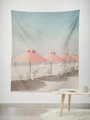Arazzo da parete estivo con ombrelloni rosa e lettini bianchi per decorare la casa - Gt45-2 / 95*73 (tessuto Spazzolato)