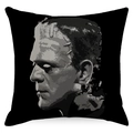 Halloween Kissenbezug in Schwarz mit Gothic Frankenstein Porträt im Pop-Art-Design - Standard Quadratisch