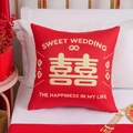 Quadratisches rotes Hochzeitskissen aus Satin mit goldenem Doppelglück-Symbol - 45x45 / Doppeltes Glück Stil (CRS20-2) / Doppelseitiger Druck Mit Kern