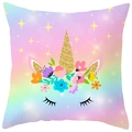 Housse de coussin licorne arc-en-ciel en peau de pêche avec corne dorée et couronne fleurie - Licorne Étincelante Arc-en-Ciel (DRD367-2)