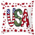 Détail de la taie d'oreiller USA en peau de pêche avec imprimé patriotique et étoiles rouges - Style Lettres USA Artistique (DRD382-30) / 45x45CM (Sans Noyau)