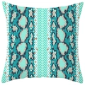 Quadratischer Kissenbezug aus Pfirsichhaut mit böhmischem Schlangenhautmuster in Grün und Blau - Cyanblau Schlange Pixel Stil (DRS17-8) / 45x45cm Polyester Nur Bezug