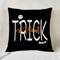 Halloween Kissenbezug mit weißem Trick or Treat Schriftzug auf schwarzem Grund - Süßes oder Saures Typografie Muster (TQYM11-3)