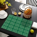 Classic green plaid Christmas placemat made of heat-resistant woven fabric for dining table - Green Plaid Style (CD60-8) / Linen
