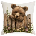 Funda de cojín decorativa con oso tierno sobre una valla de madera y flores rústicas - Estilo Oso Pardo (TQYM71-11) / 45*45cm Lino de una sola cara