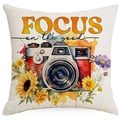 Funda de cojín de lino con frase 'FOCUS on the good', cámara retro y flores - Cámara Vintage Girasol (DYM04-1) / 45cmx45cm