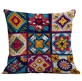 Quadratischer Boho-Kissenbezug mit bunten geometrischen Stickmustern im Patchwork-Stil - Patchwork-Stil Design (CDR08-12) / 45*45cm Kurzplüsch Doppelseitig Ohne Kern