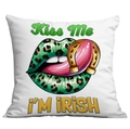 Dettaglio della federa Kiss Me I'm Irish con labbra leopardate verdi e ferro di cavallo oro - Stile Labbra Leopardate Kiss Me (CDR97-16)
