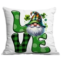 Detail van St. Patrick's Day kussensloop met LOVE-ontwerp, kabouter en groene klavertjes - LOVE Letters met Kabouter (CDR93-2) / 45x45cm Eén Kant (Zonder Kussen)