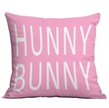 Federa per cuscino quadrata rosa con stampa Hunny Bunny su sfondo bianco minimalista - 45x45cm Senza Imbottitura / Design Testo Hunny Bunny (CDR117-3)