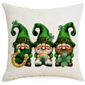 St. Patrick's Day Kissenbezug mit drei glücklichen Gnomen auf cremefarbenem Leinen - 45*45cm Leinen Einseitig Ohne Füllung / Drei Zwerge Regenbogen Kleeblatt (DYM95-3)