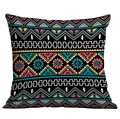 Housse de coussin carrée style bohème avec motifs tribaux ethniques sur fond blanc - Totem Tribal Noir et Blanc (CDR49-8)