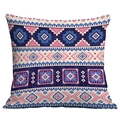 Housse de coussin carrée bohème aux motifs ethniques bleus et roses sur fond blanc - Géométrique Vibrant Bleu Rose (CDR49-27)