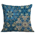Housse de coussin bohème carrée avec motif mandala bleu sur fond blanc neutre - Mandala Bohème Bleu (CDR49-28)