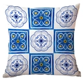 Funda de cojín con estampado de azulejos mediterráneos azul y blanco y diseño geométrico - Azulejo Vintage Mediterráneo (CDR299-25)