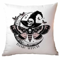 Funda de cojín Basic Witch con diseño gótico de calavera y polilla en rosa y negro - Polilla Calavera de Bruja Básica (CDR327-5) / 45x45cm de Una Sola Cara Sin Relleno