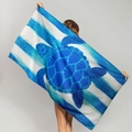 Πετσέτα θαλάσσης με μικροΐνες, σχέδιο μπλε θαλάσσια χελώνα και ναυτικές ρίγες - Μπλε και Λευκό Ριγέ Χελώνα (STMJ01-1)