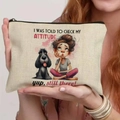 Detailed macro view of a canvas makeup bag featuring a girl and dog illustration - 21.5x15cm / Girl and Dog (THZB18-25)