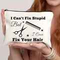Pochette trucchi in tela con citazione parrucchiere I Can't Fix Stupid su tessuto bianco - Tema Umorismo Parrucchiere (THZB14-25)
