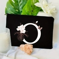 Black velvet toiletry bag with floral letter O print and butterfly detail for cosmetics - 21.5x15cm / Letter O (TSND30-O)