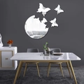 Set de pegatinas de pared de espejo acrílico con mariposas y círculos para salón moderno - Plateado