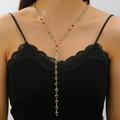 Collier en Y doré avec maillons en forme de cœur colorés et pendentifs en verre chic - Collier en Y Cœur Multicolore Or (DZ-841)