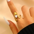 Artistic gold-tone ring featuring a heart-shaped zircon and wavy minimalist lines - Waterdrop Zircon Irregular Wrap Style (DZ-061)