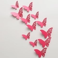 Detaillierte 3D-Wandsticker aus Papier in Rosa mit feinen lasergeschnittenen Mustern - Rosenrot