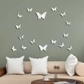 3D-Acryl-Spiegel-Schmetterling-Wandaufkleber für kreative Wohndeko in Silberoptik - Silber