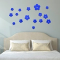 Dettaglio di adesivi murali a specchio a forma di fiore blu per la camera - Blu