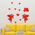 Detalle de vinilos decorativos de Cupido y corazones en acrílico espejo rojo sobre blanco - Rojo