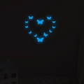 Adesivi murali farfalle blu luminose per camera dei bambini decorazione a forma di cuore - Farfalla Fluorescente Blu (YG089)