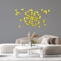 Adesivi murali a specchio in acrilico giallo a forma di cuore in un moderno soggiorno decorato - Modello a Cuore Piccolo / Oro