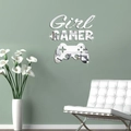 Vinilo de pared Girl GAMER acrílico espejo con silueta de mando en pared verde moderna - Plateado