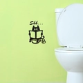Adesivo murale 3D in acrilico con simpatico gatto che legge un giornale per decoro bagno - Nero