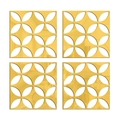 Dettaglio di quattro adesivi da parete a specchio in acrilico dorato con fiori geometrici - Oro