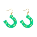 Pendientes de herradura verdes con cristales verde claro y ganchos dorados finos - Herradura Verde Diamante de Imitación (M-048)