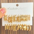 Lot de 6 paires de boucles d'oreilles créoles en acrylique doré sur carte - 38 KC Or G-551