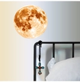 Sticker mural pleine lune rougeoyante avec textures réalistes de cratères pour décoration - 30cm / Jaune