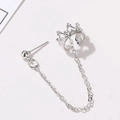 Silberne Ohrmanschette mit Krone, Kugelstecker und langer Kette im minimalistischen Stil - Kronen-Stil (5917) / Silber