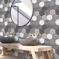 Moderne hexagonale Wandfliesenaufkleber mit Marmortextur und geometrischen Mustern in Grau - Schwarz Weiß Grau Hexagonal Marmormuster Stil (WP516)