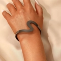 Elegant black snake-shaped open bracelet with adjustable wave design for women - Gun Black Wave Geometric Bracelet (28)
