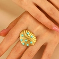 Adjustable golden shell ring with blue turquoise beads for women in a vacation style - Shell Style (2148) / Gold