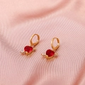 Gothische goldene Amorpfeil-Creolen mit roten Herzsteinen und kleinen weißen Diamanten - Gold Roter Edelstein Ohrringe Stil (A-709)
