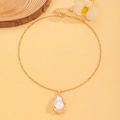 Elegantes goldenes Wasserwellen-Choker mit großem Barockperlen-Anhänger für Damen - Halskette (04 KC Gold 5104) / Gold