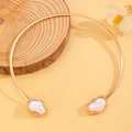 Goldenes offenes Collier mit unregelmäßigen Barockperlen im minimalistischen Vintage-Stil - Halsband (1125) / KC Gold