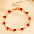Élégant bracelet chaîne en or avec dix breloques en forme de cœur rouge et fermoir mousqueton - Bracelet Cœur (4940) / Bracelet Coeur Doré