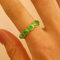 Bague vintage en acier doré sertie de six pierres naturelles vertes œil-de-chat - Style Vintage Incrusté de Six Pierres (9027)